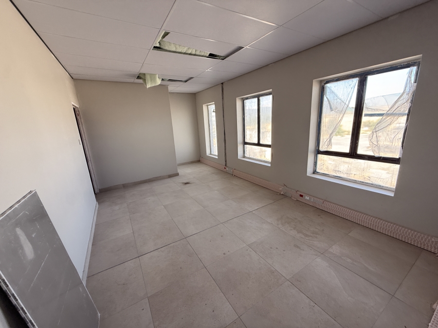 To Let Commercial Property for Rent in Rivergate Western Cape